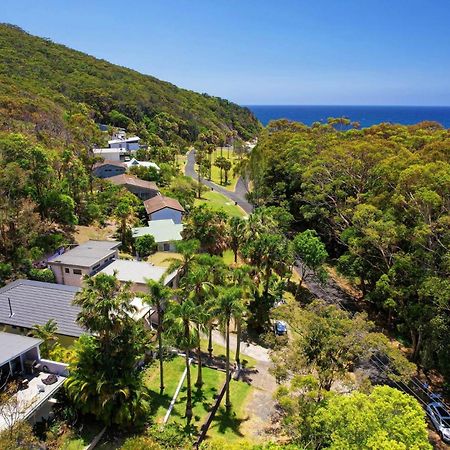 Picturesque Lizzie Palms 1 Villa Elizabeth Beach Exterior photo